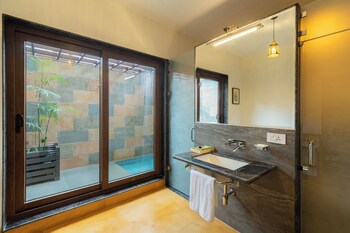 sarasiruham resort private pool villa