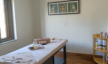 sarasiruham resort private pool villa