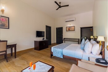 sarasiruham resort private pool villa