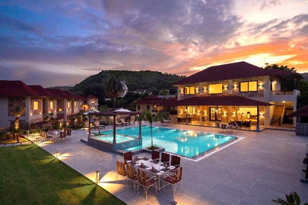 sarasiruham resort private pool villa