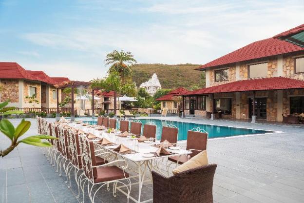 sarasiruham resort private pool villa