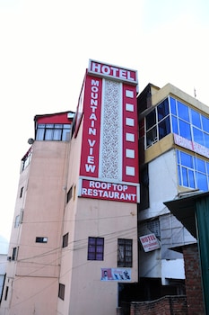 Hotel Mountain View And Rooftop Restaurant
