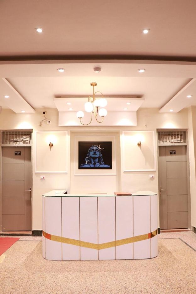 hotel amrit