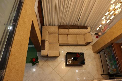 sunshine international boarding and lodging