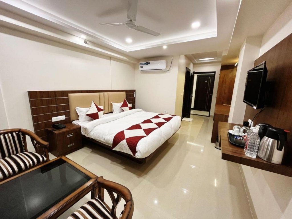 hotel mk grand