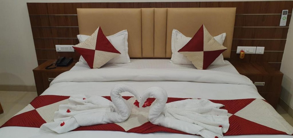 hotel mk grand