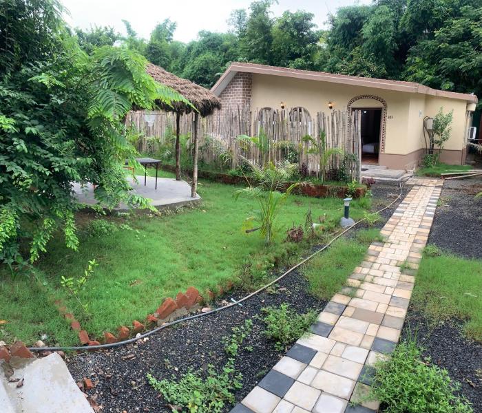 bhils kabeela resort and spa kanha