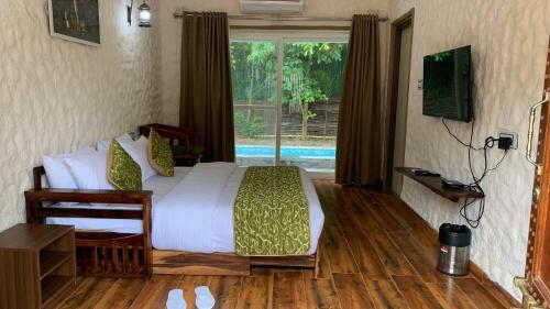 Bhil's Kabeela Resort & Spa Kanha,India>>Kanha,4 star