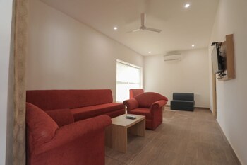 hotel the bundela khajuraho madhya pradesh