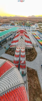 pickalbatros water valley resort neverland hurghada