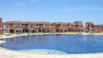 pickalbatros water valley resort neverland hurghada