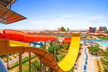 pickalbatros water valley resort neverland hurghada