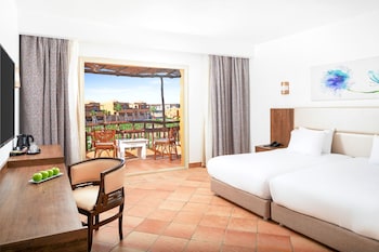 pickalbatros villaggio resort portofino marsa alam