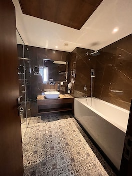 welcomheritage grand srinagar