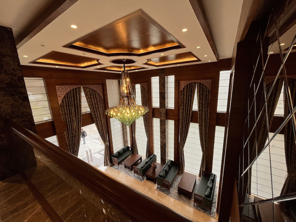 welcomheritage grand srinagar