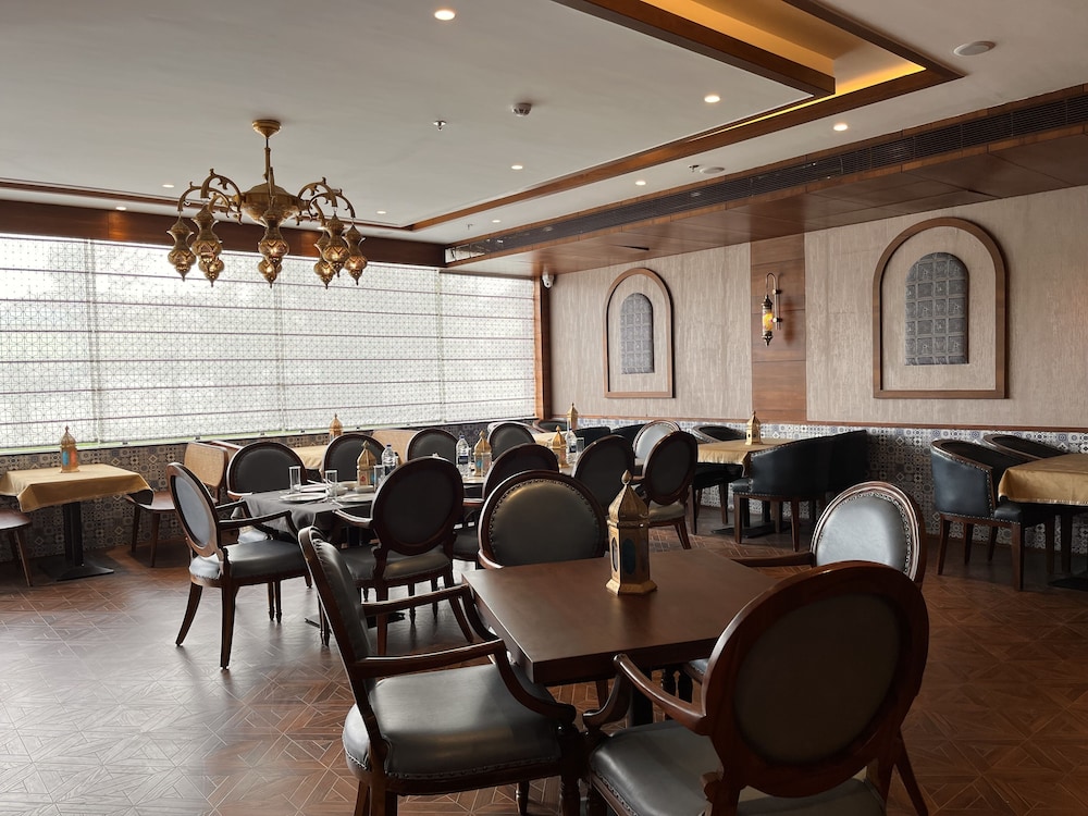 welcomheritage grand srinagar