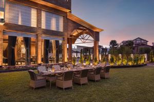 welcomheritage grand srinagar