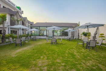 greenwood villa by levelup