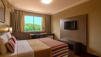 hotel deville express cascavel