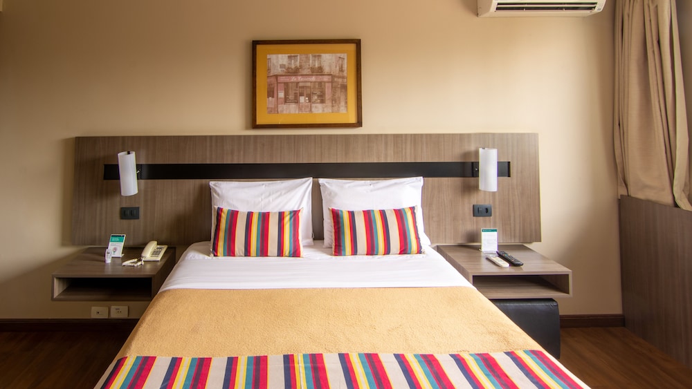 hotel deville express cascavel