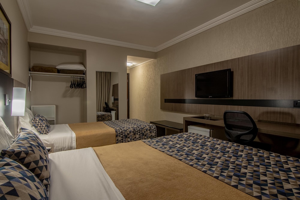 hotel deville express cascavel