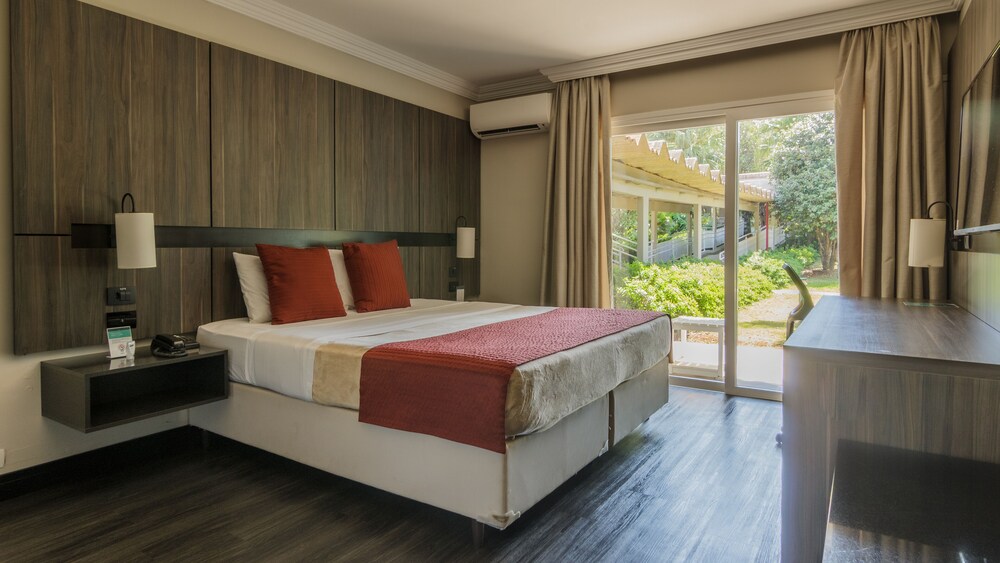 hotel deville express cascavel