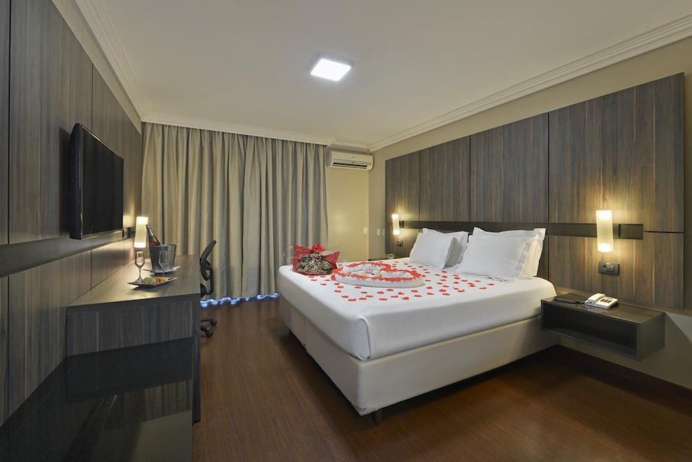 hotel deville express cascavel