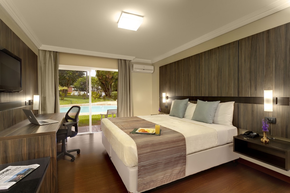 hotel deville express cascavel