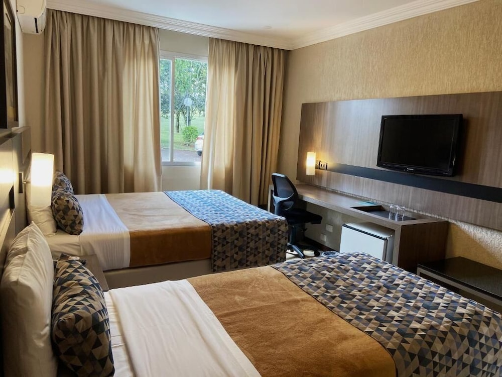 hotel deville express cascavel