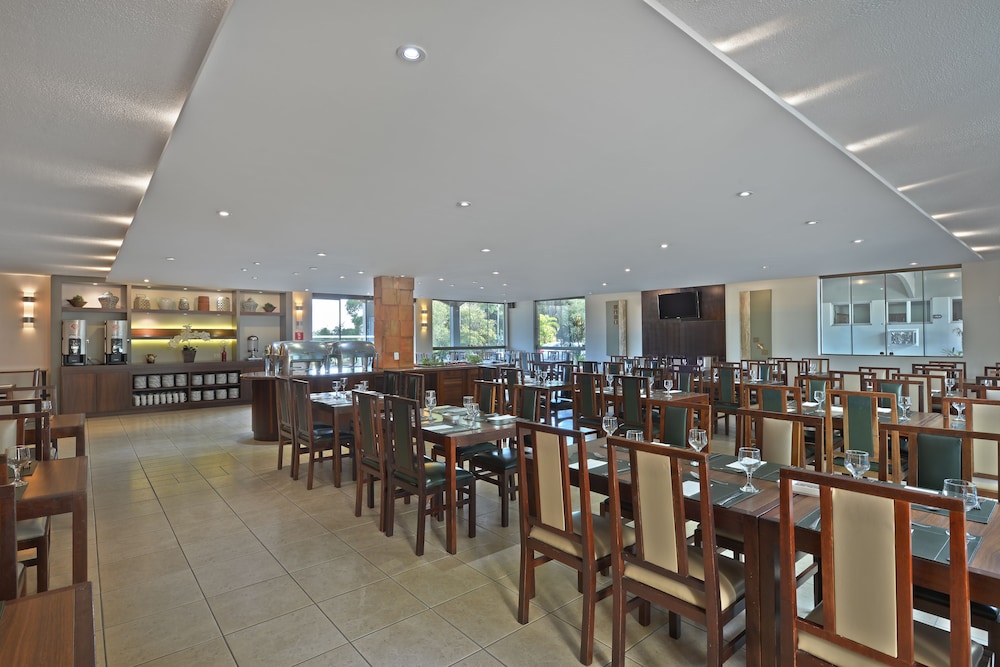 hotel deville express cascavel