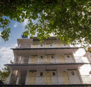 Gems 9 Airport Hotel,India>>Kochi,0 star