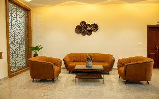 the fortune hotel by swathi group