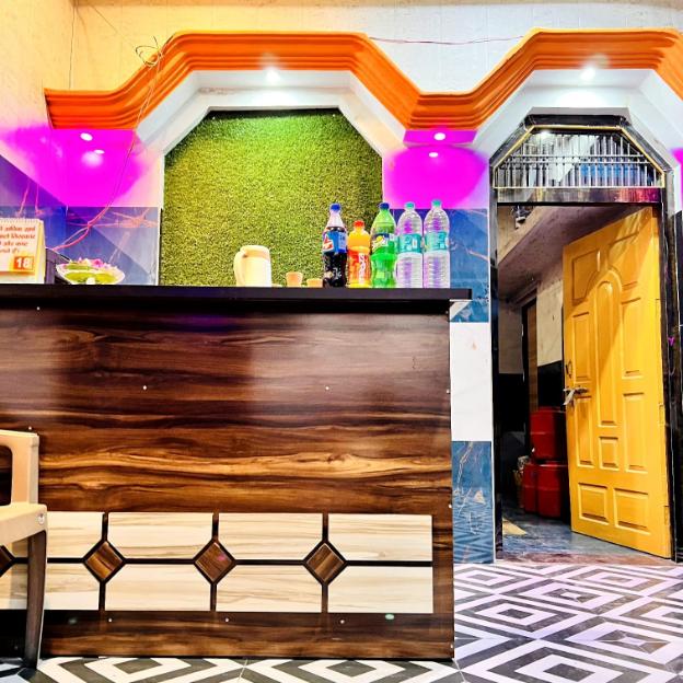 hotel raghunandan inn