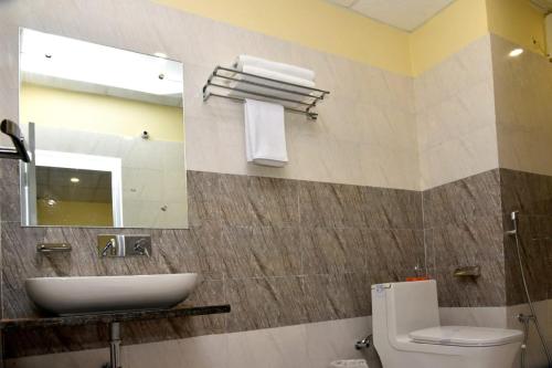 hotel tridev grand