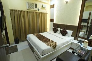 hotel raj kamal palace