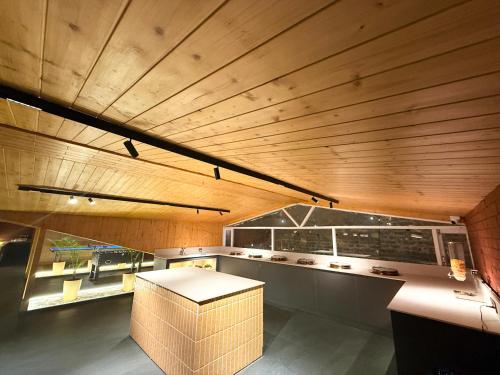 arnisa kasauli a boutique hotel