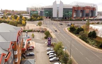 premier inn manchester old trafford