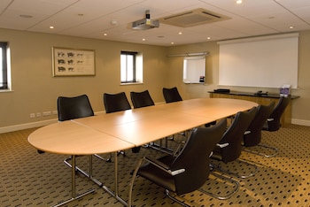 premier inn manchester old trafford