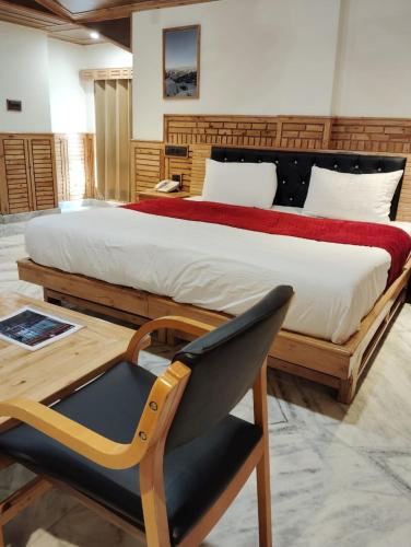 hotel cm palace pure vegetarian