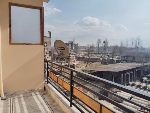 hotel cm palace pure vegetarian