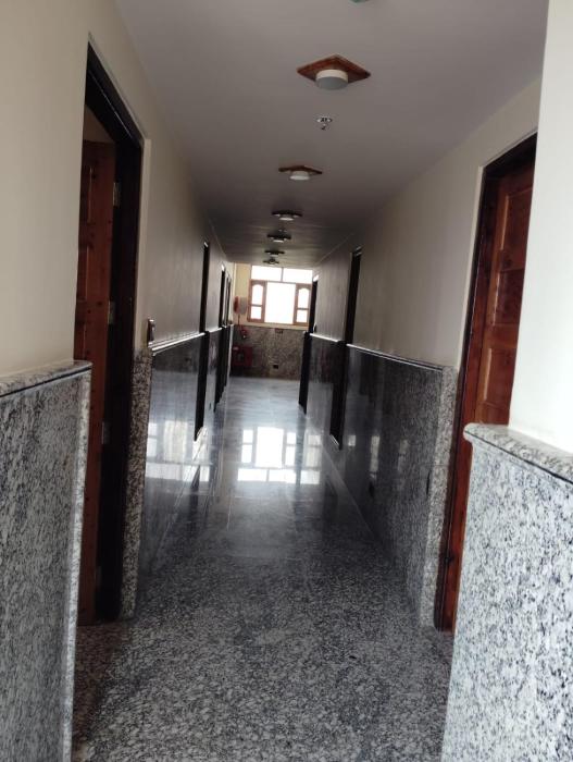 hotel cm palace pure vegetarian