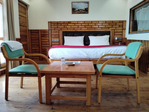 hotel cm palace pure vegetarian