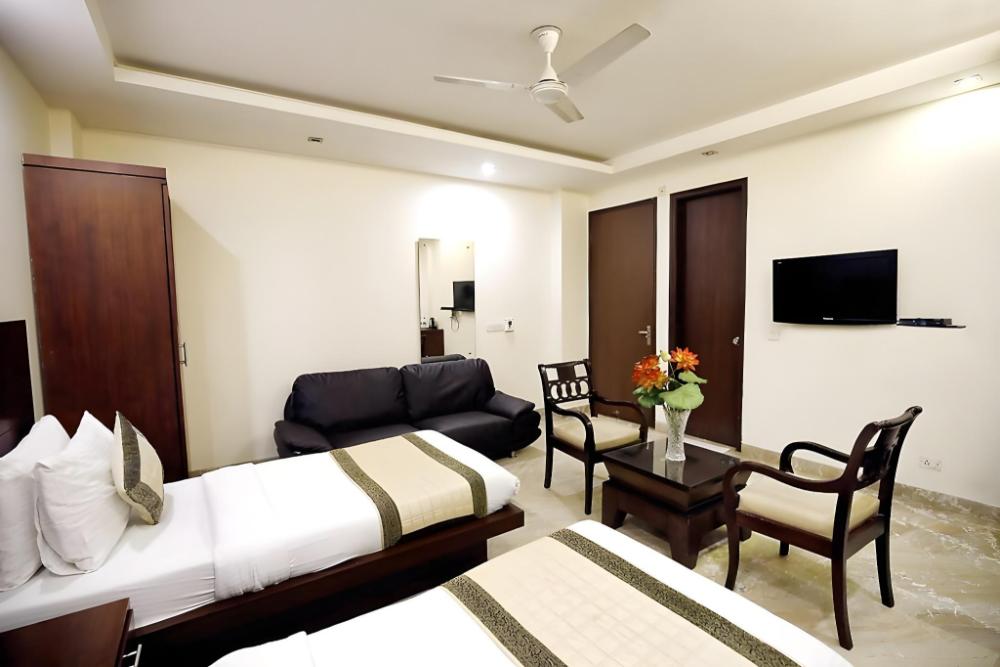 hotel paradise inn