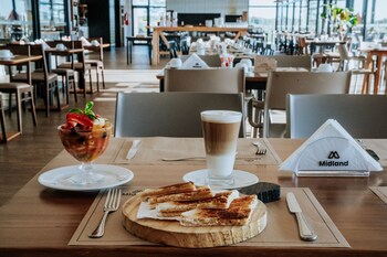 midland hotel and resort