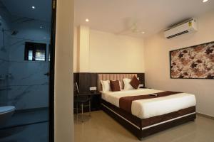 megh inn