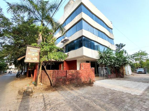 the sky imperial hotel yahvi