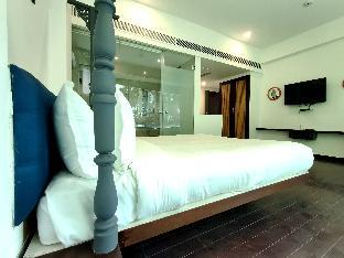 the sky imperial hotel yahvi