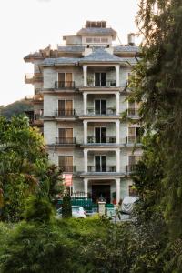 pokhara choice inn