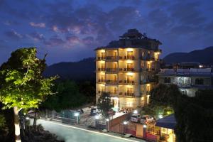 pokhara choice inn