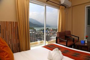 pokhara choice inn